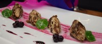 Rillete de confit de pollo con cebolla caramelizada Rillete de confit de pollo con cebolla caramelizada